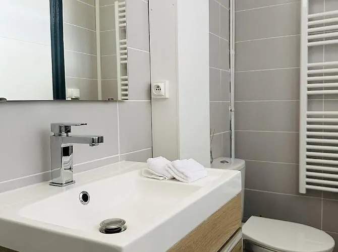 Le Cocooning, Coeur De Cognac, Wifi Et Parking *